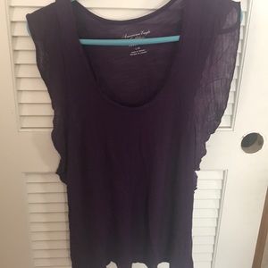 American Eagle tee